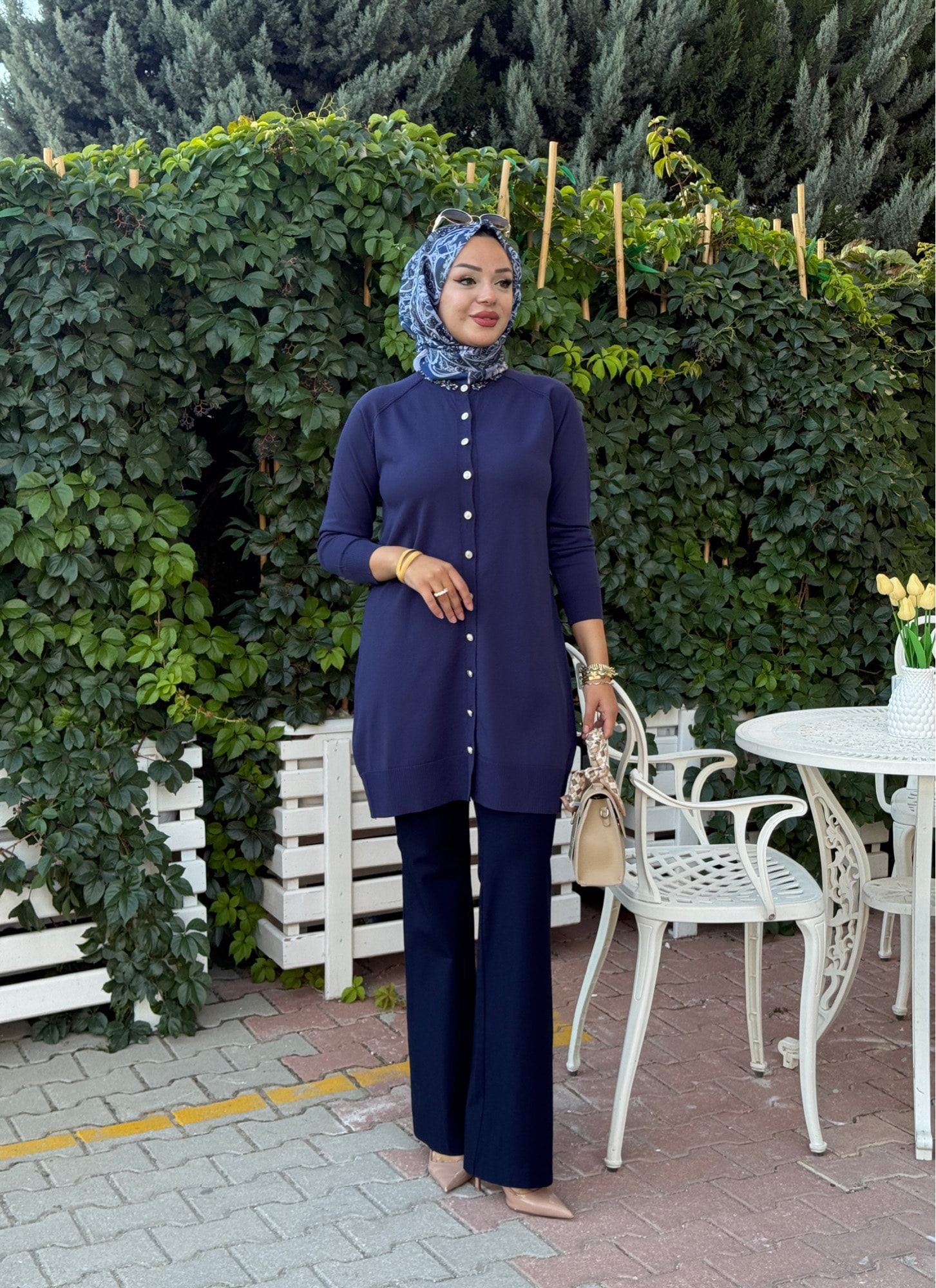 Nuss yaka taşli hirka