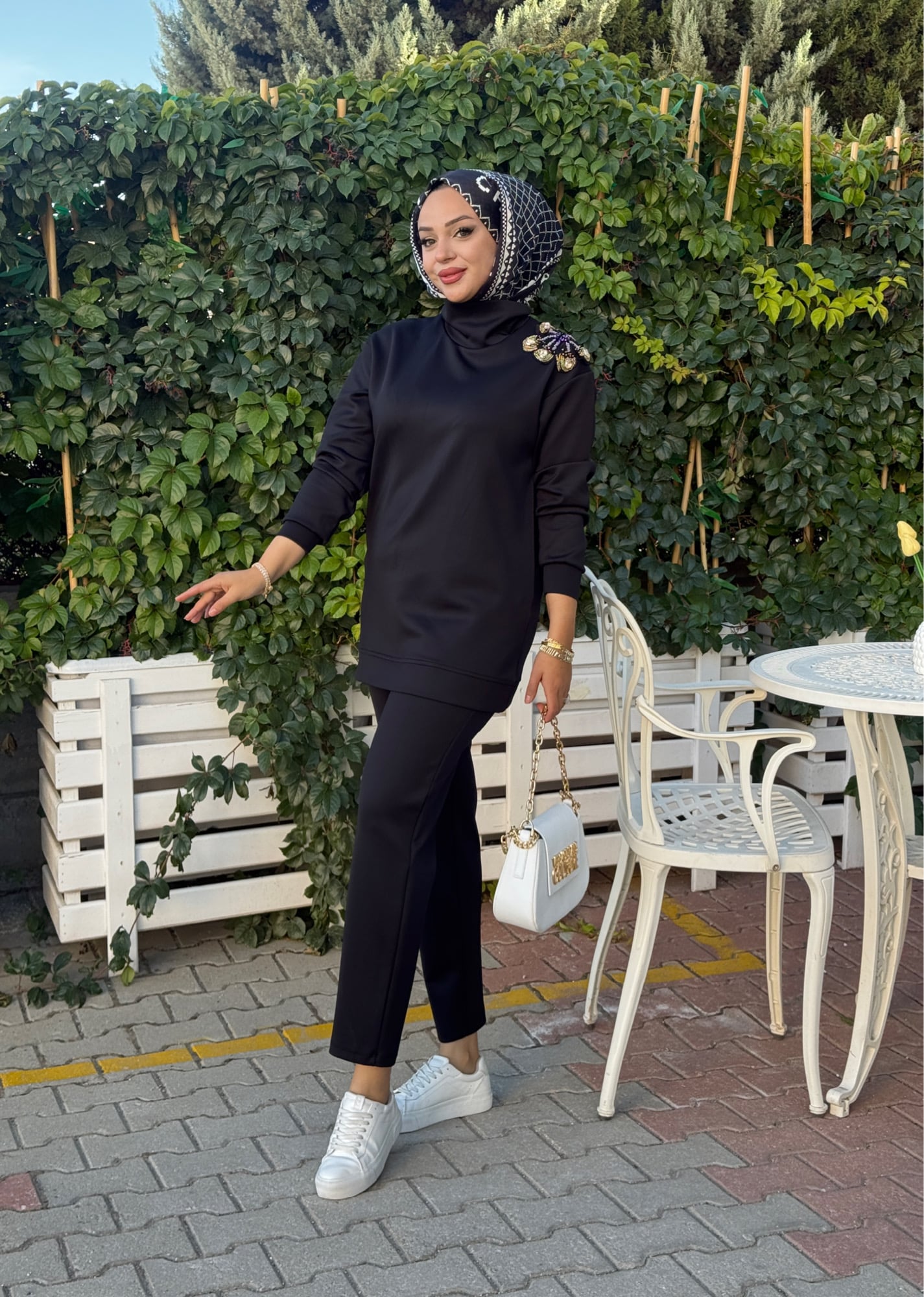 Missemramiss omzu çiçek detayli scuba takim